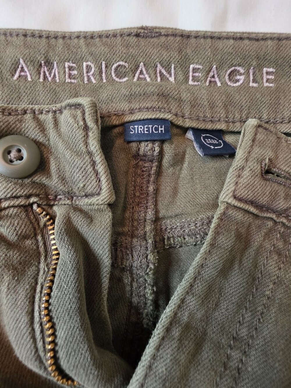 American Eagle Super High-Rise Baggy Wide Leg Olive Women's Jeans, Size 0 Reg - Picture 8 of 9